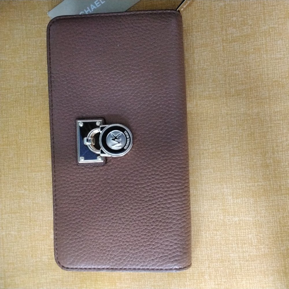 Wallet - Picture 3 of 5